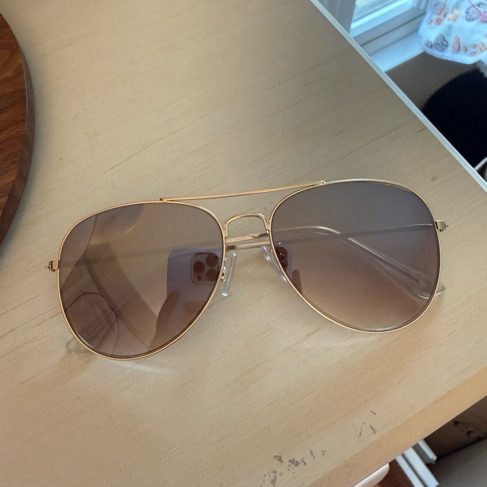 Gold Aviator Sunglasses